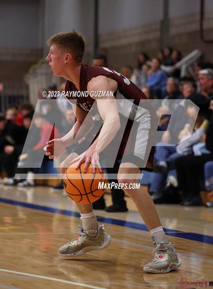 Thumbnail 1 in Fresno Christian vs. Ridgeview photogallery.