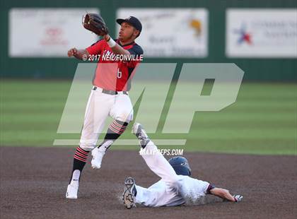 Thumbnail 3 in Allen vs. Harker Heights (UIL 6A Region 1 Area Playoff) photogallery.