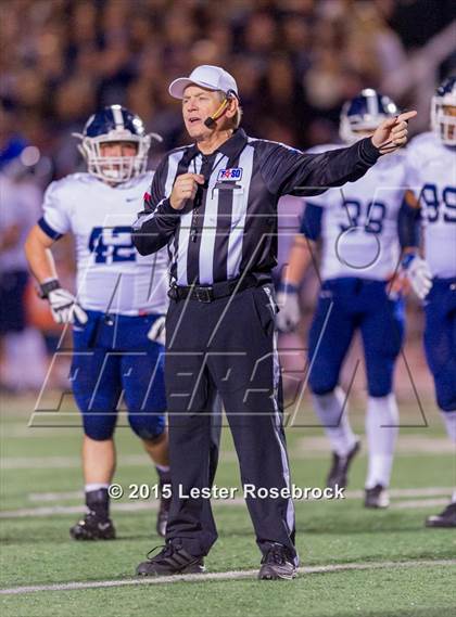 Thumbnail 3 in Smithson Valley vs. Reagan (UIL 6A Bi-district Playoffs) photogallery.