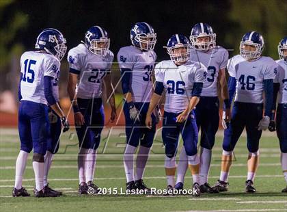Thumbnail 2 in Smithson Valley vs. Reagan (UIL 6A Bi-district Playoffs) photogallery.