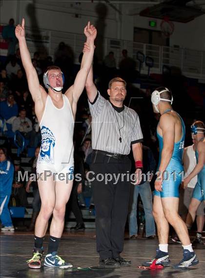 Thumbnail 2 in CIF CCS Maters Championships (Finals) photogallery.