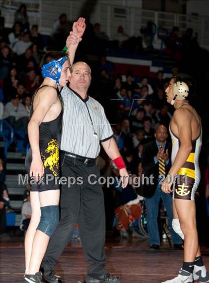 Thumbnail 3 in CIF CCS Maters Championships (Finals) photogallery.