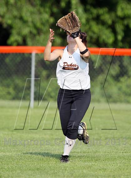 Thumbnail 3 in Marlboro Central vs. Rondout Valley (Section 9 Class B Quarterfinal) photogallery.