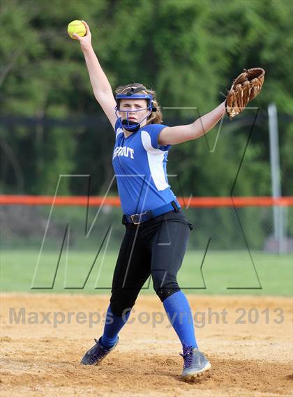 Thumbnail 3 in Marlboro Central vs. Rondout Valley (Section 9 Class B Quarterfinal) photogallery.