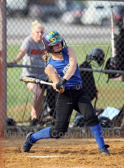 Thumbnail 1 in Marlboro Central vs. Rondout Valley (Section 9 Class B Quarterfinal) photogallery.