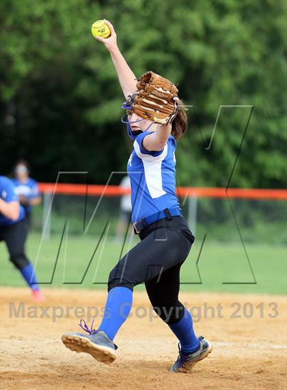Thumbnail 1 in Marlboro Central vs. Rondout Valley (Section 9 Class B Quarterfinal) photogallery.