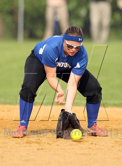Thumbnail 2 in Marlboro Central vs. Rondout Valley (Section 9 Class B Quarterfinal) photogallery.