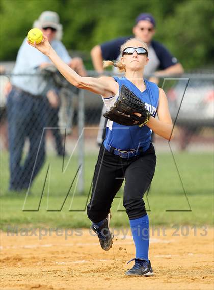Thumbnail 1 in Marlboro Central vs. Rondout Valley (Section 9 Class B Quarterfinal) photogallery.