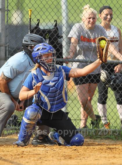 Thumbnail 2 in Marlboro Central vs. Rondout Valley (Section 9 Class B Quarterfinal) photogallery.