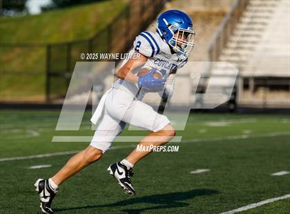 Thumbnail 1 in FR: Covington Catholic @ Ryle photogallery.