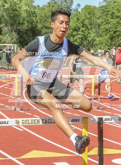 Thumbnail 1 in Del Oro Invitational photogallery.