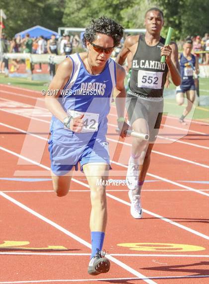 Thumbnail 2 in Del Oro Invitational photogallery.