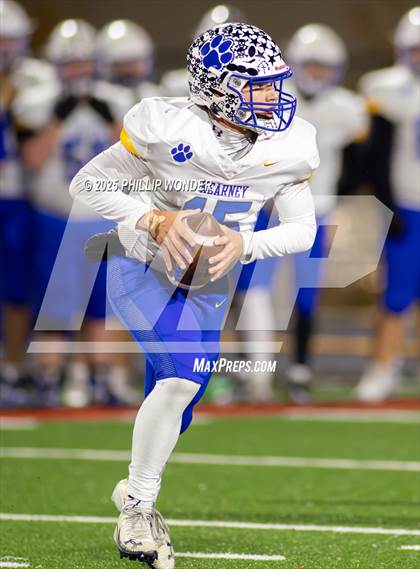 Thumbnail 2 in Kearney @ Omaha Westside (NSAA Class A Quarterfinal) photogallery.