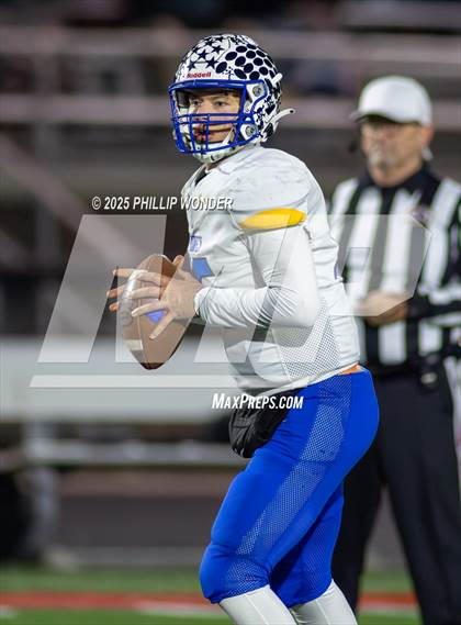 Thumbnail 3 in Kearney @ Omaha Westside (NSAA Class A Quarterfinal) photogallery.