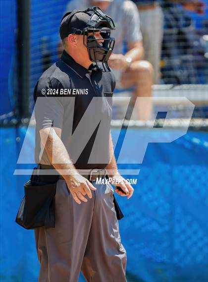 Thumbnail 3 in Edmund Burke Academy vs. Gatewood (GIAA 2A Championship - Game 3) photogallery.