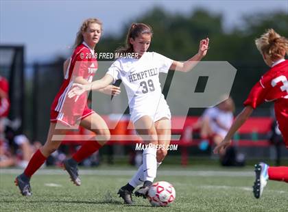 Thumbnail 3 in Wilson vs. Hempfield photogallery.