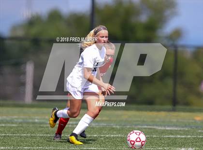 Thumbnail 2 in Wilson vs. Hempfield photogallery.