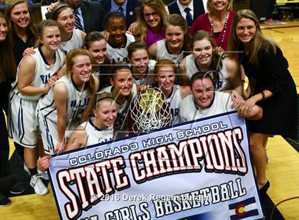 Thumbnail 3 in Valor Christian vs Evergreen (CHSAA 4A Final) photogallery.