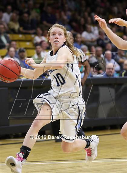 Thumbnail 2 in Valor Christian vs Evergreen (CHSAA 4A Final) photogallery.