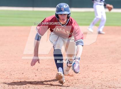 Thumbnail 3 in Piedra Vista vs. Dakota Ridge  (Coach Bob Invitational) photogallery.