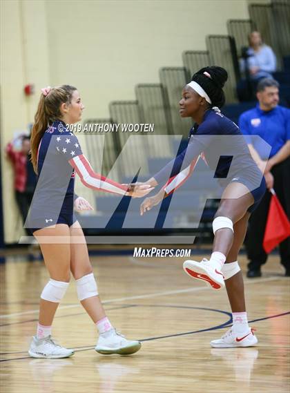 Thumbnail 2 in Davidson Day vs Gaston Day (NCISAA 2A Final) photogallery.