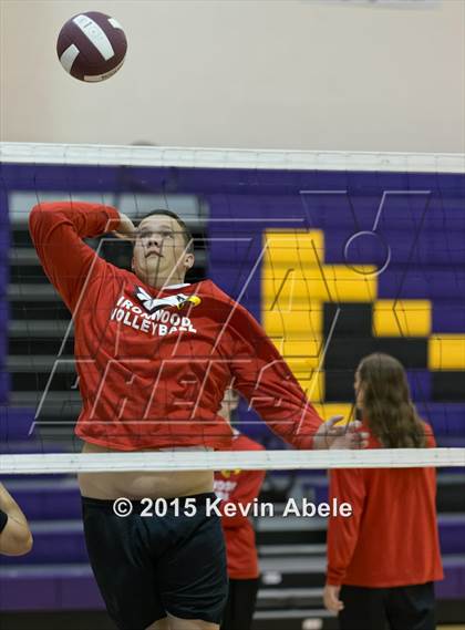 Thumbnail 3 in Ironwood vs Mountain Pointe (Notre Dame Prep Invitational) photogallery.