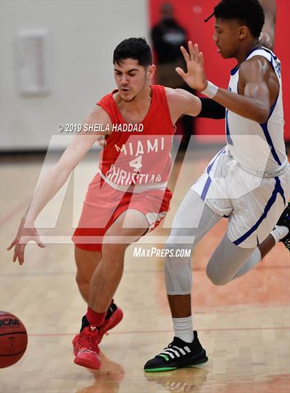 Thumbnail 3 in Miami Christian vs IMG (Sun Bash Tournament) photogallery.