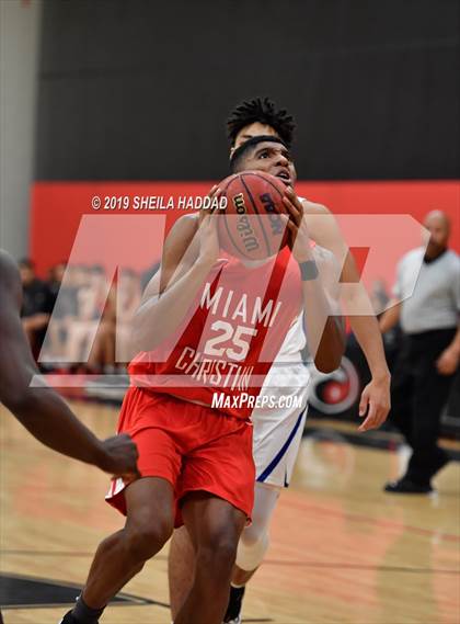 Thumbnail 3 in Miami Christian vs IMG (Sun Bash Tournament) photogallery.