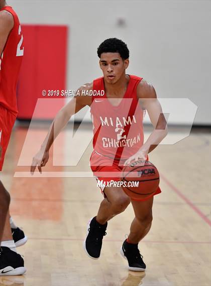 Thumbnail 2 in Miami Christian vs IMG (Sun Bash Tournament) photogallery.