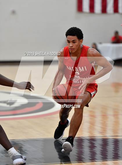 Thumbnail 3 in Miami Christian vs IMG (Sun Bash Tournament) photogallery.