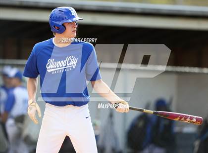 Thumbnail 1 in Lincoln vs Union Area photogallery.