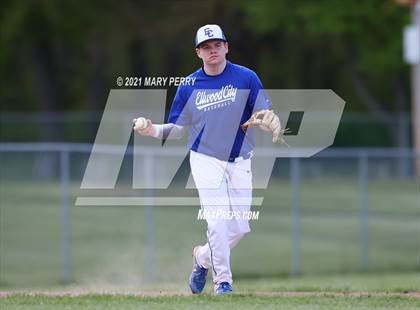 Thumbnail 2 in Lincoln vs Union Area photogallery.