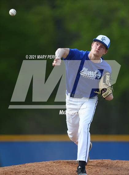 Thumbnail 2 in Lincoln vs Union Area photogallery.