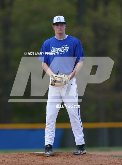Thumbnail 1 in Lincoln vs Union Area photogallery.