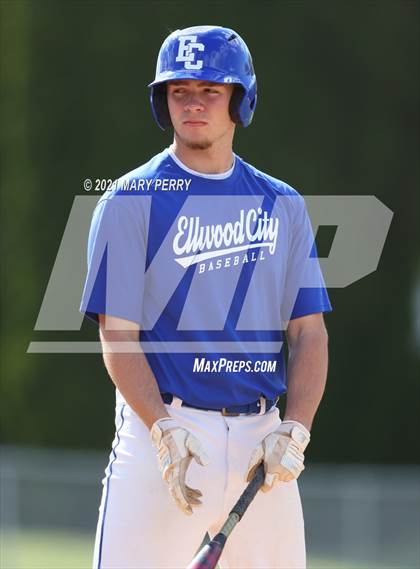 Thumbnail 2 in Lincoln vs Union Area photogallery.