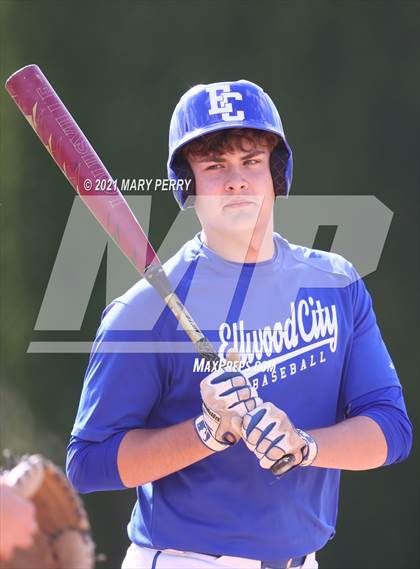 Thumbnail 1 in Lincoln vs Union Area photogallery.