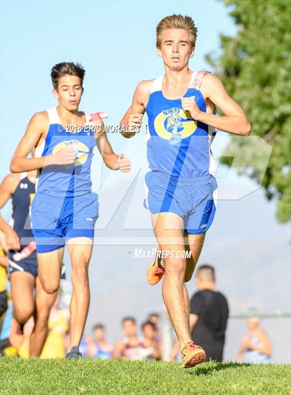 Thumbnail 3 in South Bay Invitational photogallery.