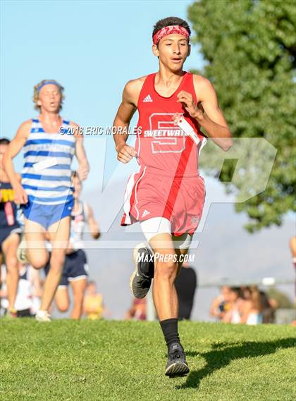 Thumbnail 3 in South Bay Invitational photogallery.
