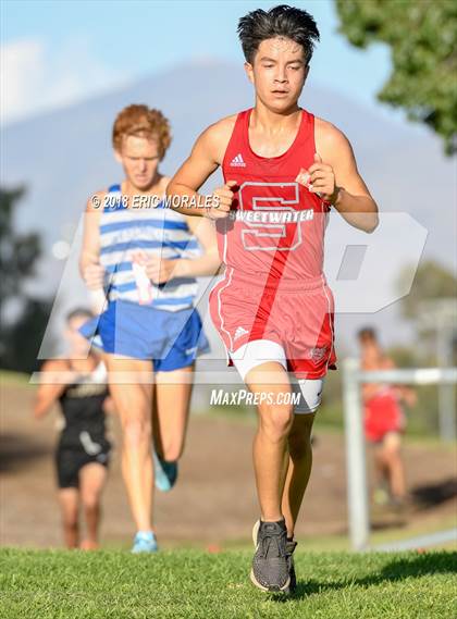 Thumbnail 3 in South Bay Invitational photogallery.