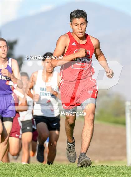 Thumbnail 3 in South Bay Invitational photogallery.