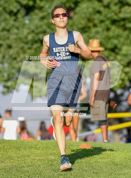 Thumbnail 1 in South Bay Invitational photogallery.
