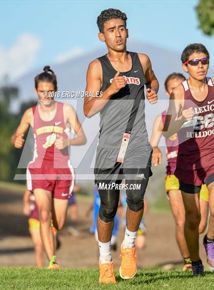 Thumbnail 1 in South Bay Invitational photogallery.