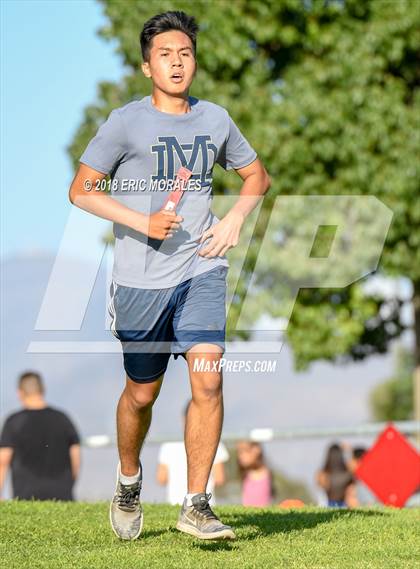Thumbnail 3 in South Bay Invitational photogallery.