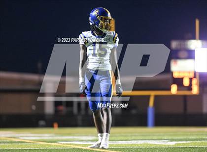 Thumbnail 3 in East Ascension @ De La Salle photogallery.