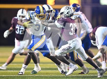 Thumbnail 3 in East Ascension @ De La Salle photogallery.