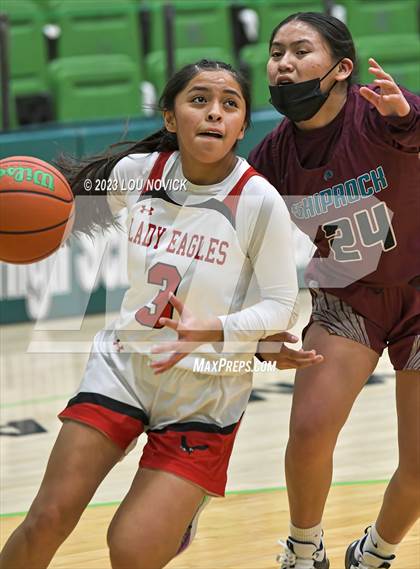 Thumbnail 2 in Shiprock vs. Crownpoint (Ben Lujan Tournament at Pojoaque Valley) photogallery.