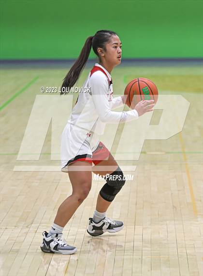 Thumbnail 1 in Shiprock vs. Crownpoint (Ben Lujan Tournament at Pojoaque Valley) photogallery.