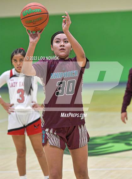 Thumbnail 3 in Shiprock vs. Crownpoint (Ben Lujan Tournament at Pojoaque Valley) photogallery.