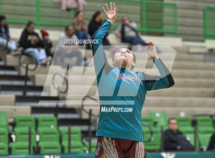 Thumbnail 1 in Shiprock vs. Crownpoint (Ben Lujan Tournament at Pojoaque Valley) photogallery.