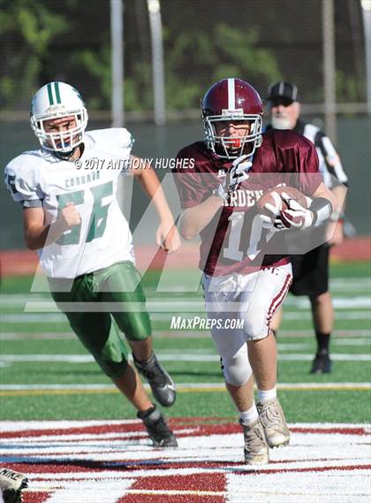 Thumbnail 2 in Kennedy Bellmore vs Garden City  photogallery.